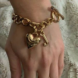 Good plated Juicy couture bracelet